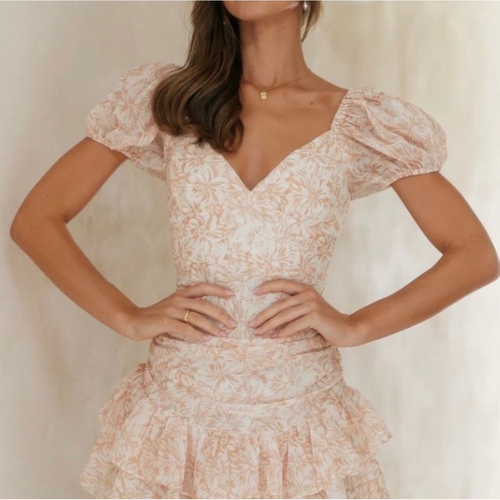 H14 Saints + Secrets Peach Floral Puff Sleeve Ruched Cutout Back Mini Dress S